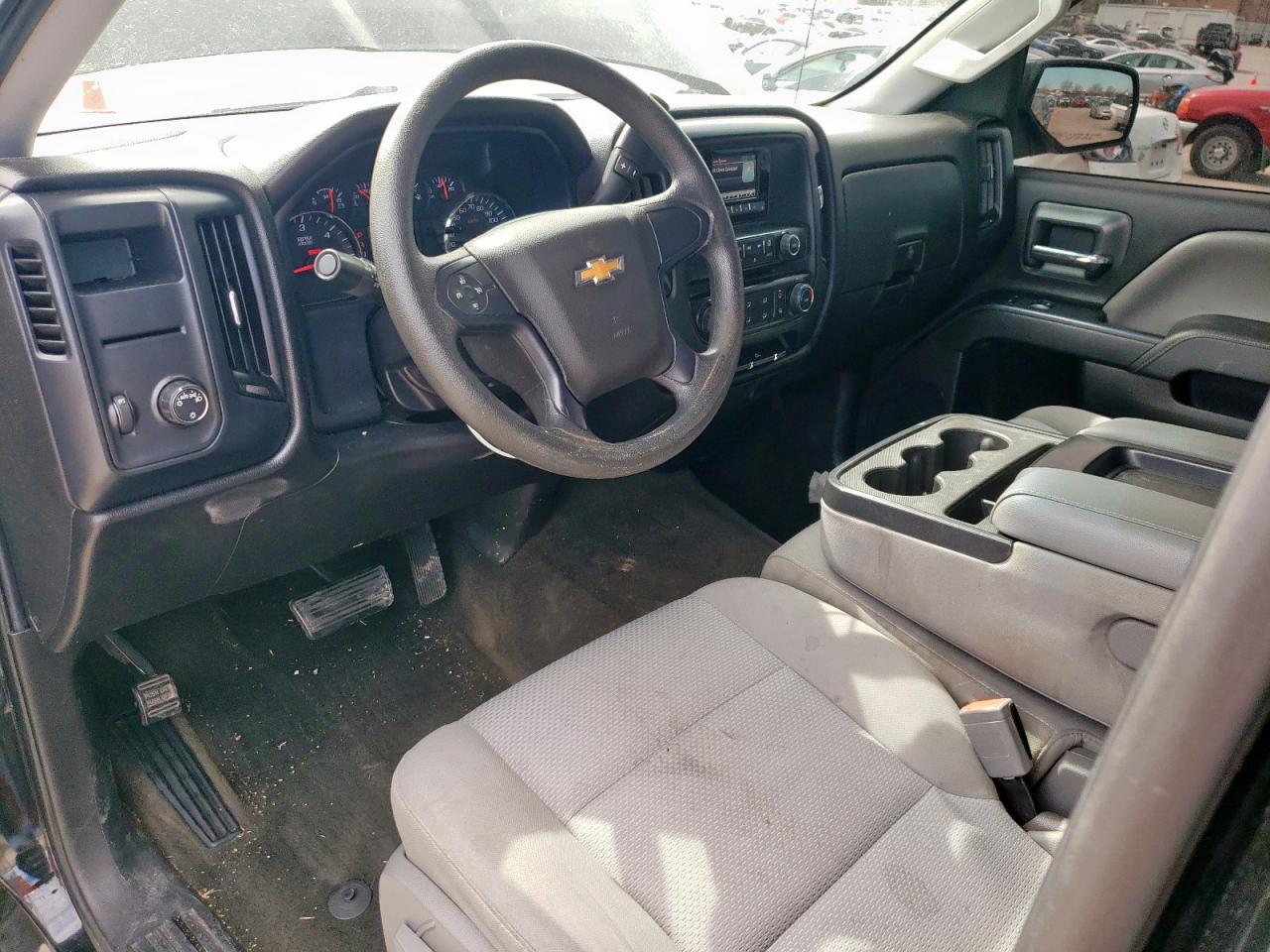 2015 Chevrolet Silverado - Image 8