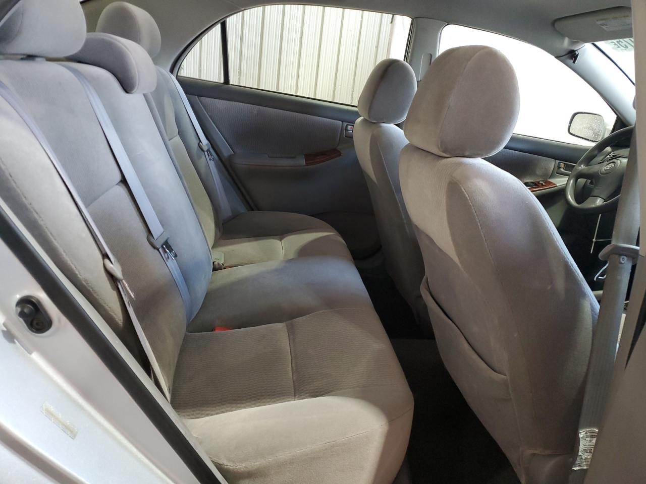 2006 Toyota Corolla - Image 10