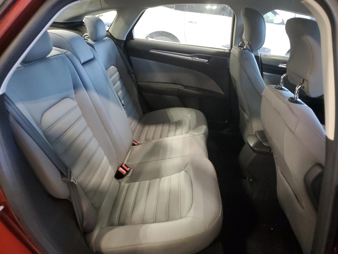 2014 Ford Fusion - Image 10