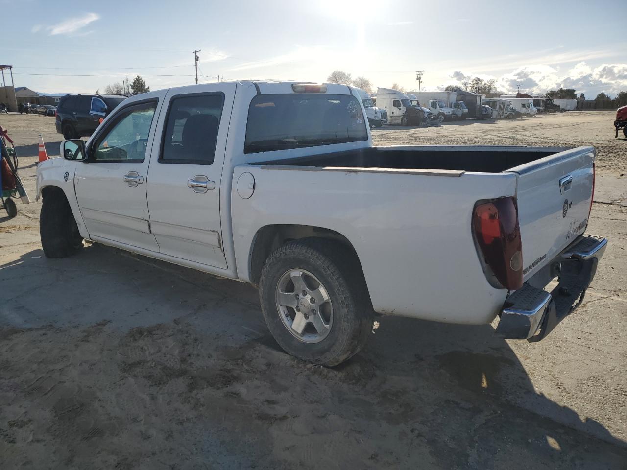 2011 GMC Canyon - Image 2