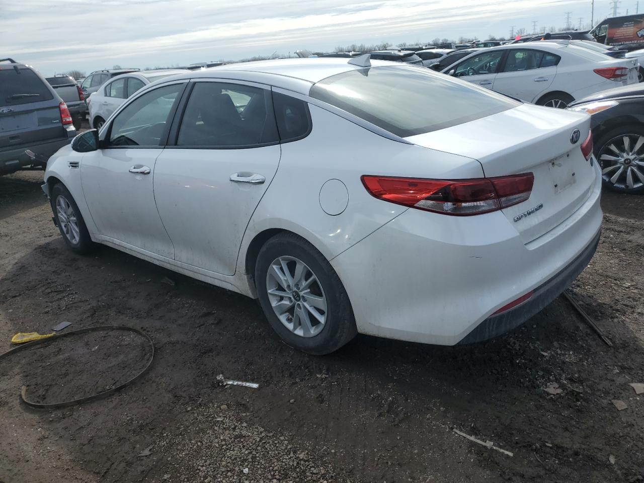 2016 Kia Optima - Image 2