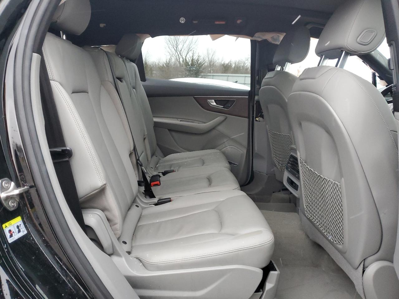 2020 Audi Q7 - Image 11