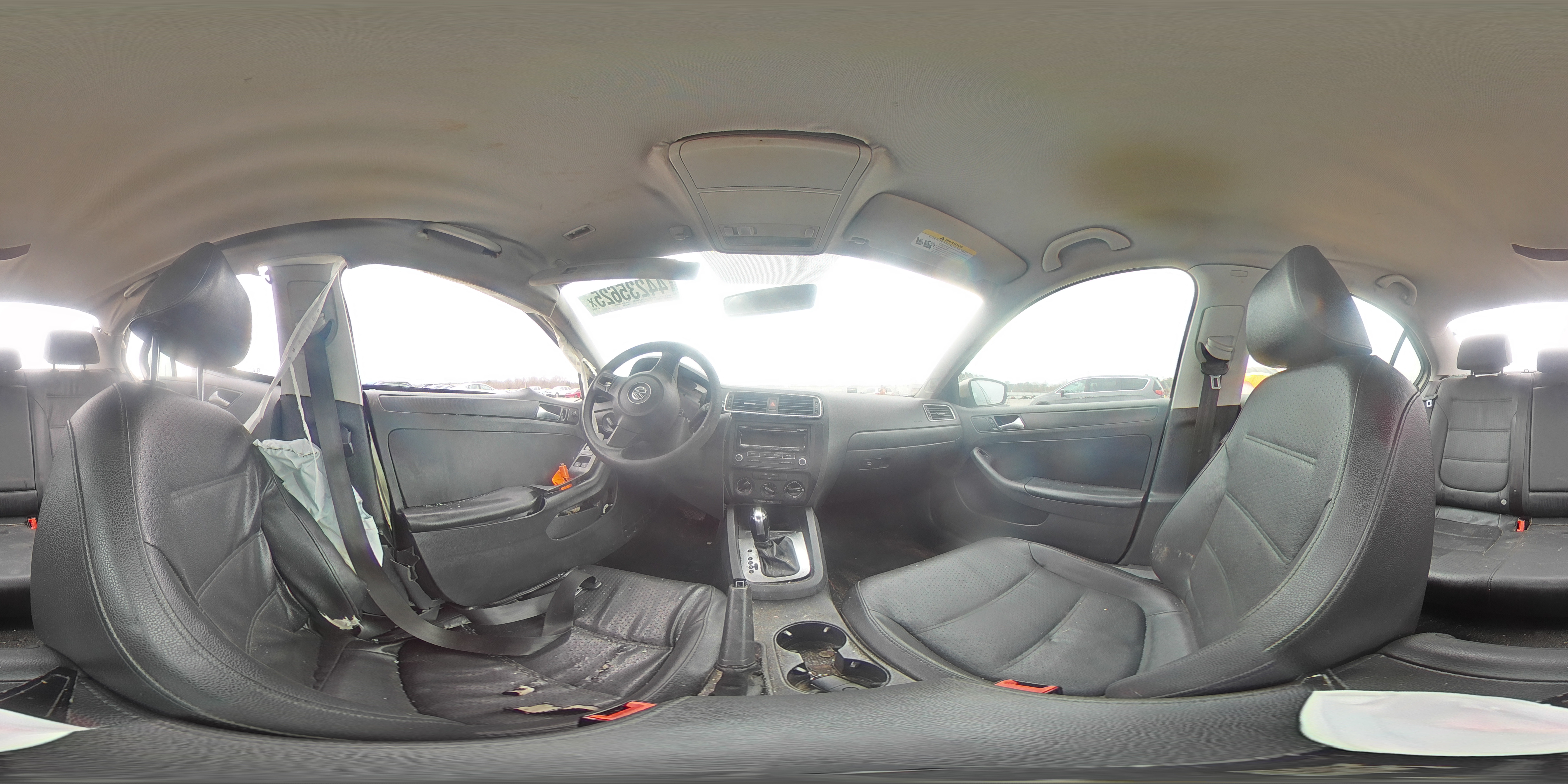 2014 Volkswagen Jetta - Image 13