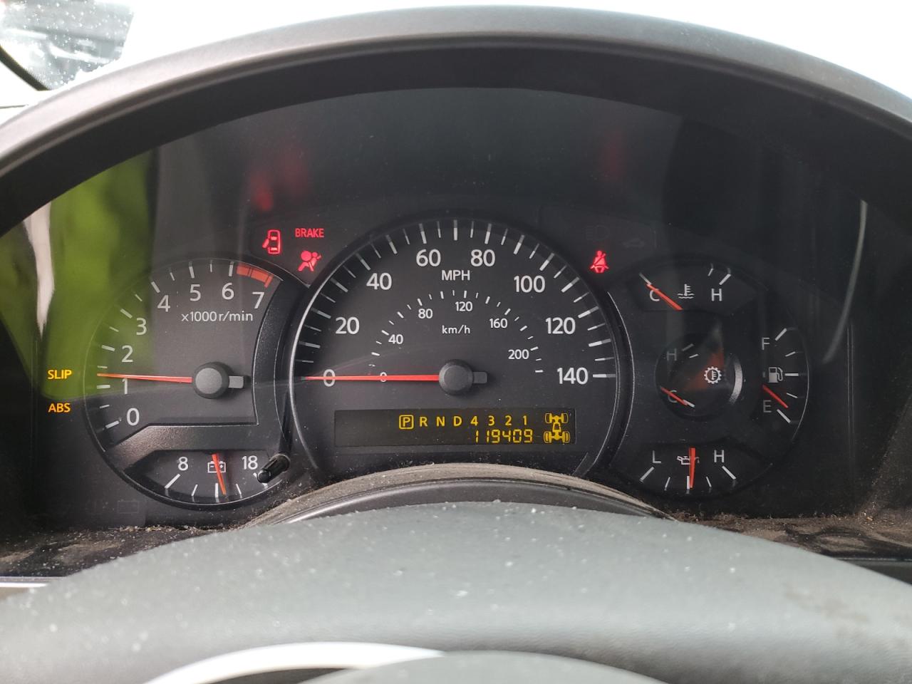 2007 Nissan Titan - Image 9