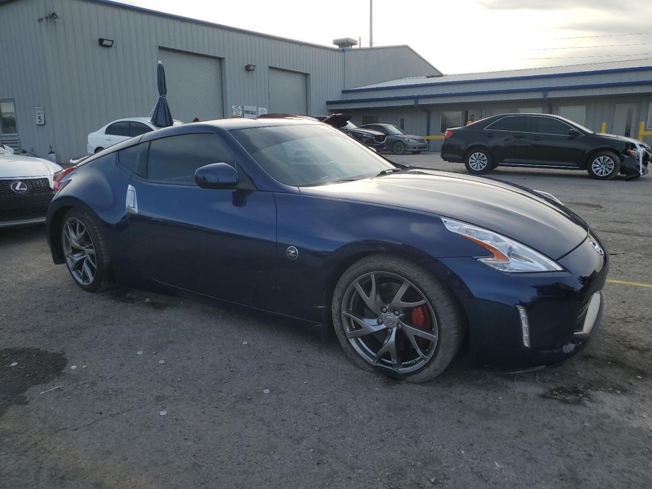2017 Nissan 370Z - Image 4