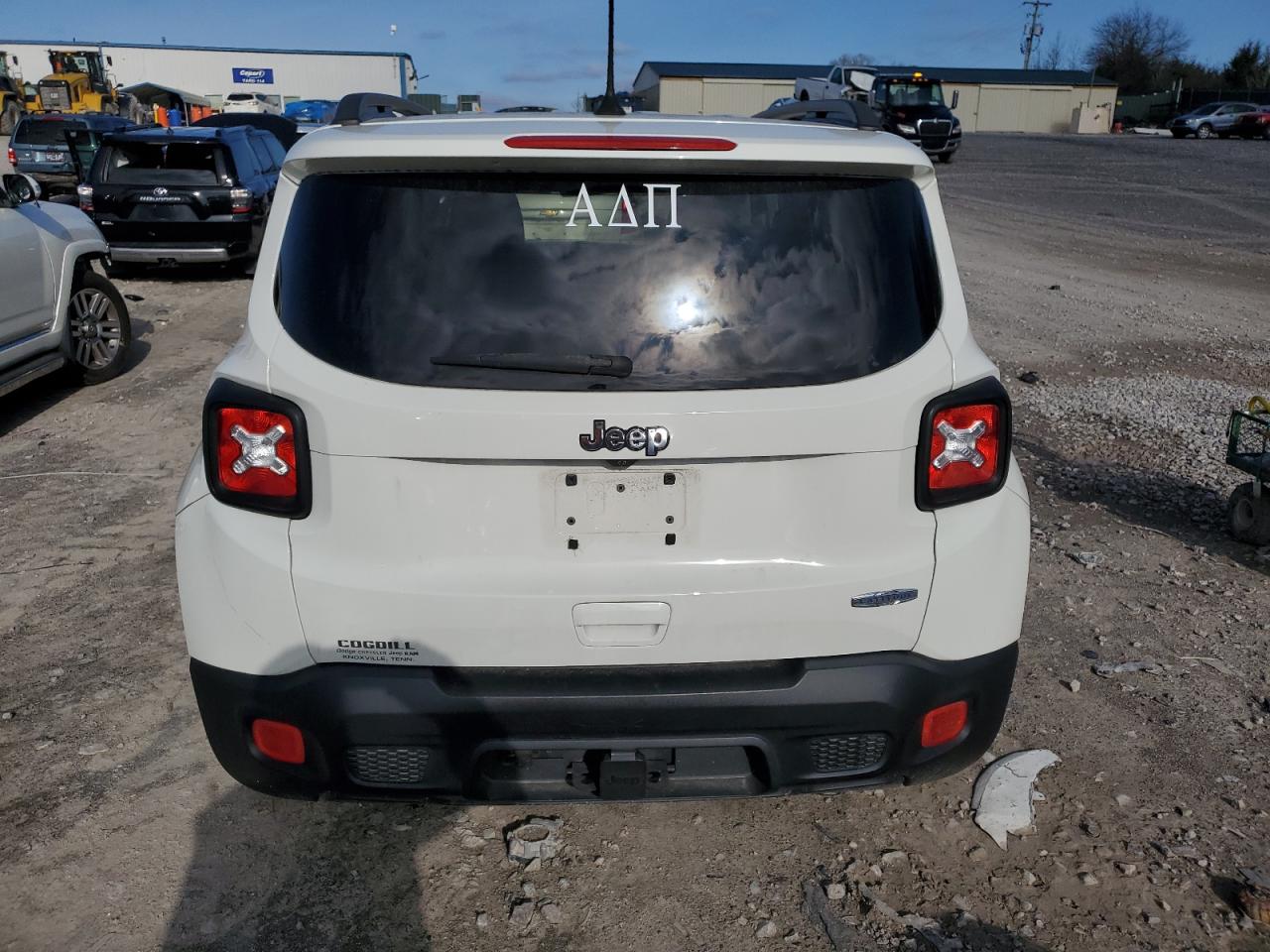 2018 Jeep Renegade - Image 6