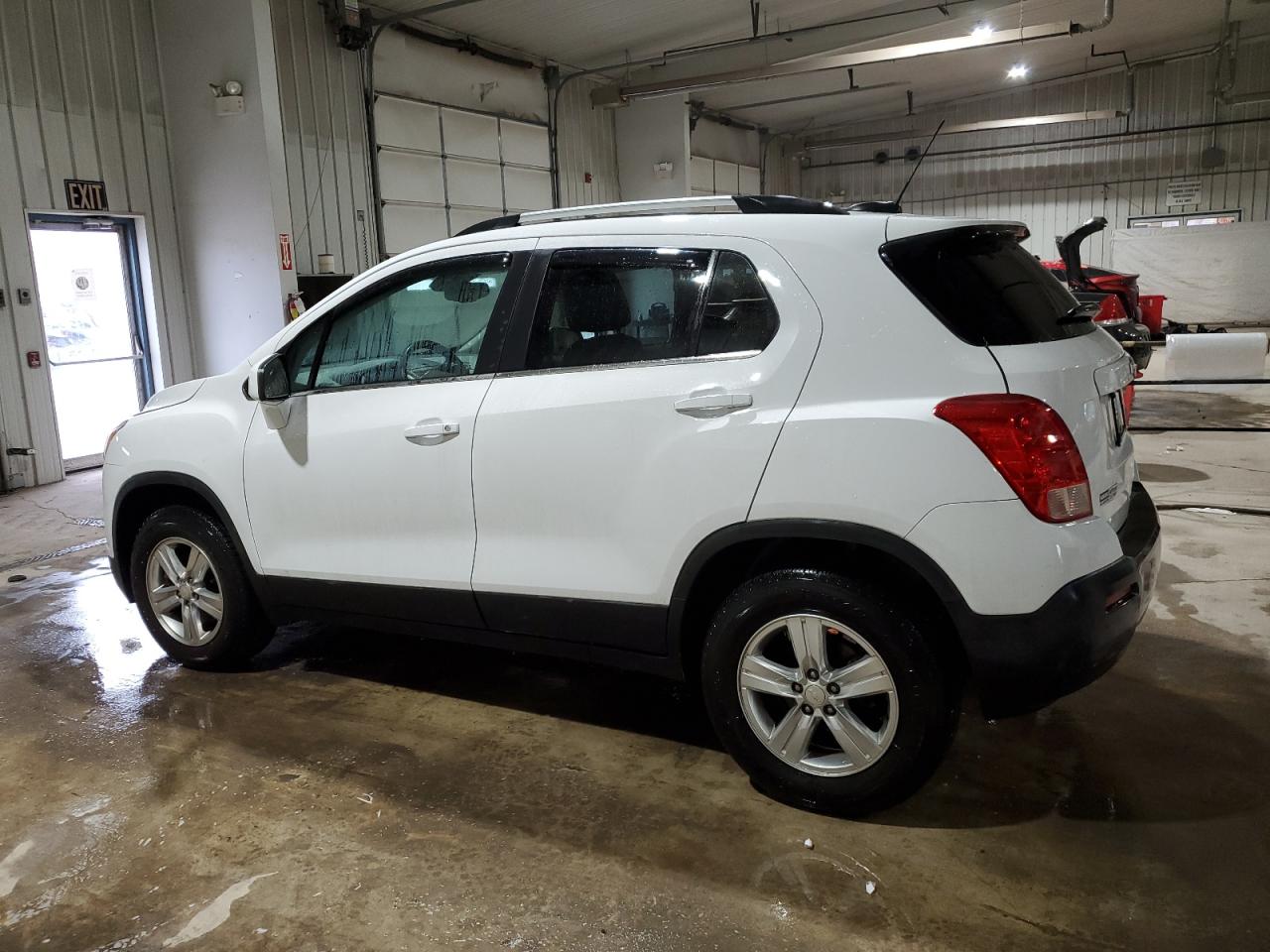 2016 Chevrolet Trax - Image 2