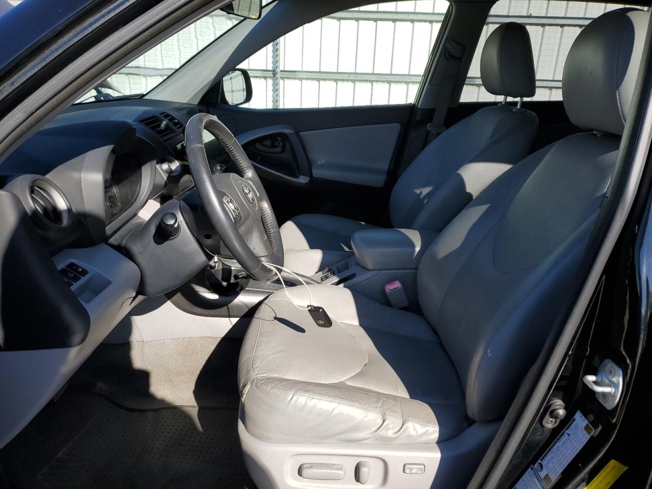 2009 Toyota RAV 4 - Image 7