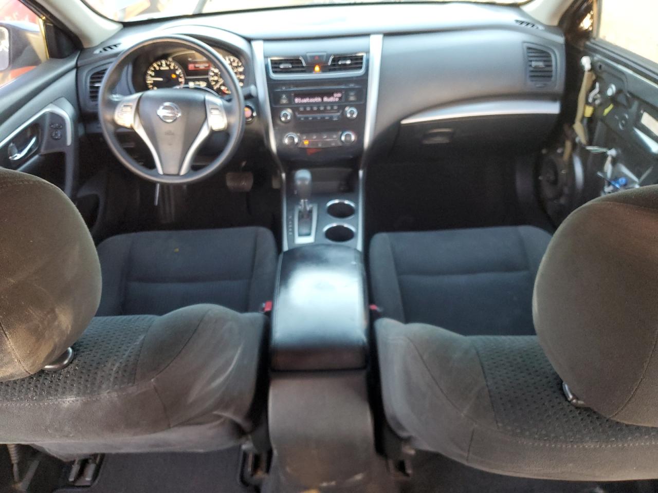 2015 Nissan Altima - Image 8