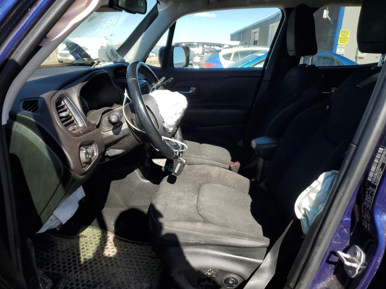 2018 Jeep Renegade - Image 7