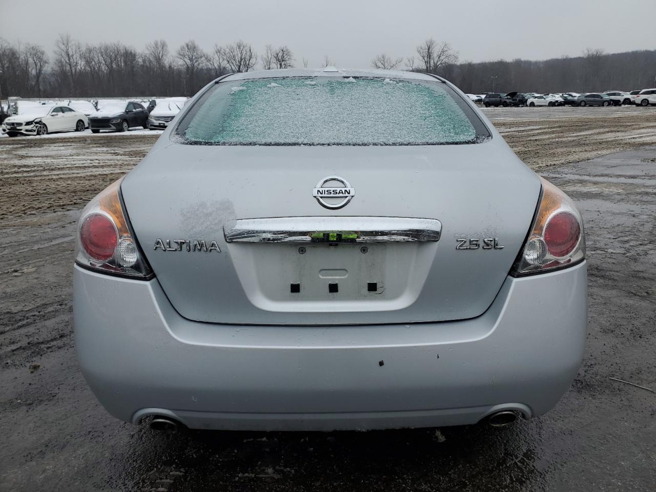2011 Nissan Altima - Image 6