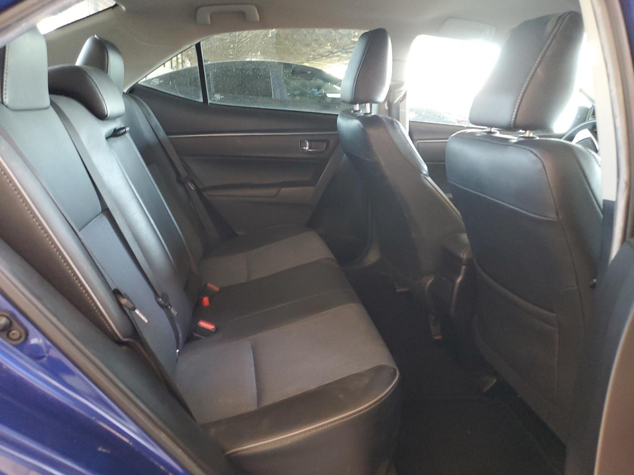 2015 Toyota Corolla - Image 10