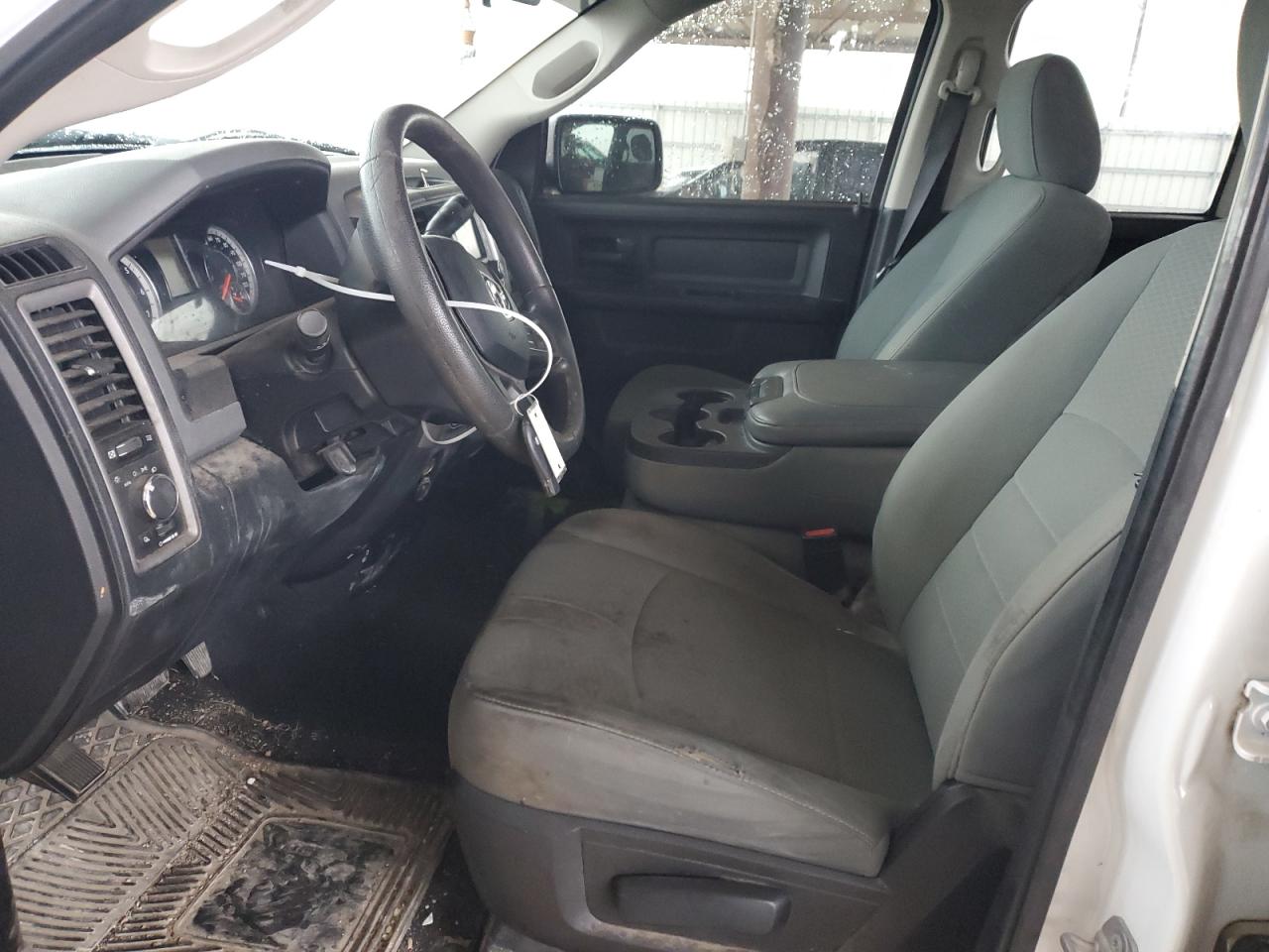 2016 RAM 1500 - Image 7