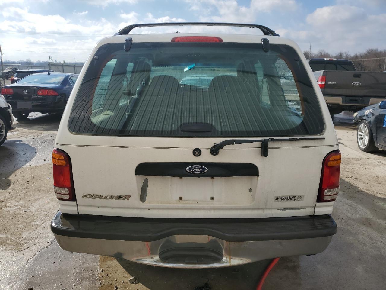 1998 Ford Explorer - Image 6