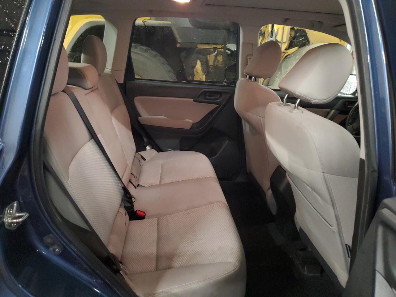 2014 Subaru Forester - Image 11