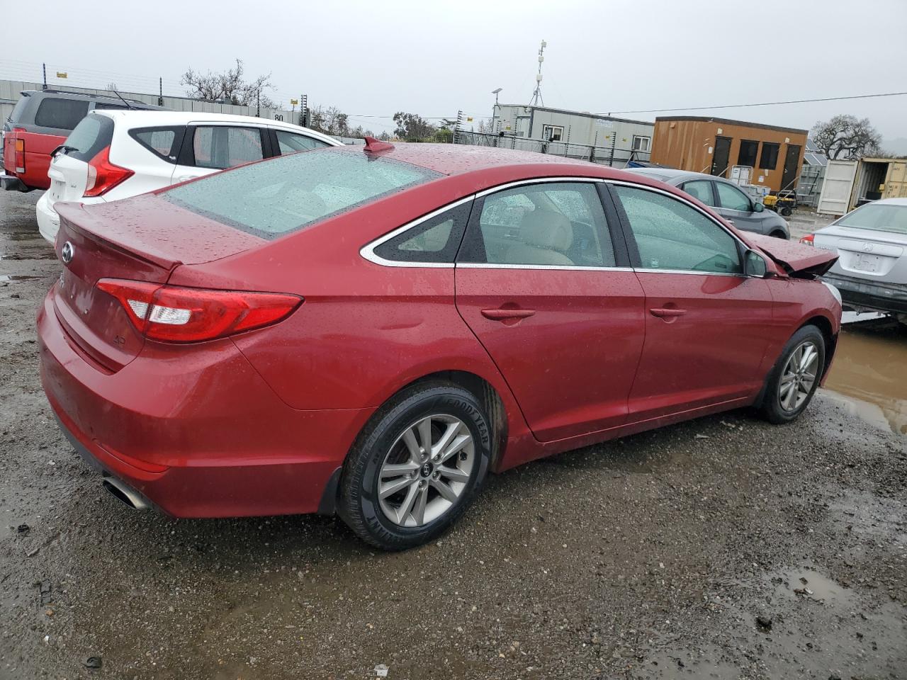 2015 Hyundai Sonata - Image 3