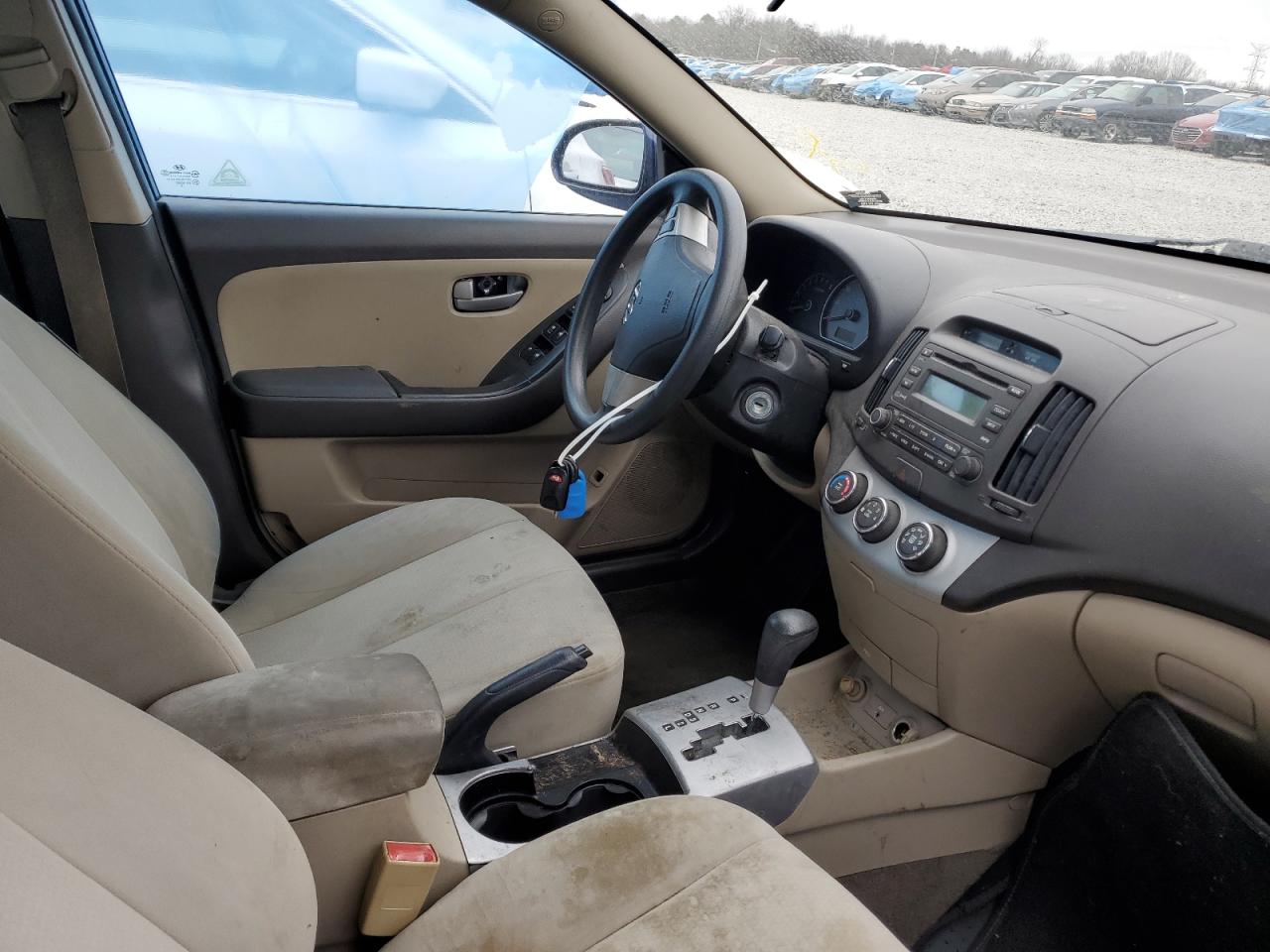 2009 Hyundai Elantra - Image 7
