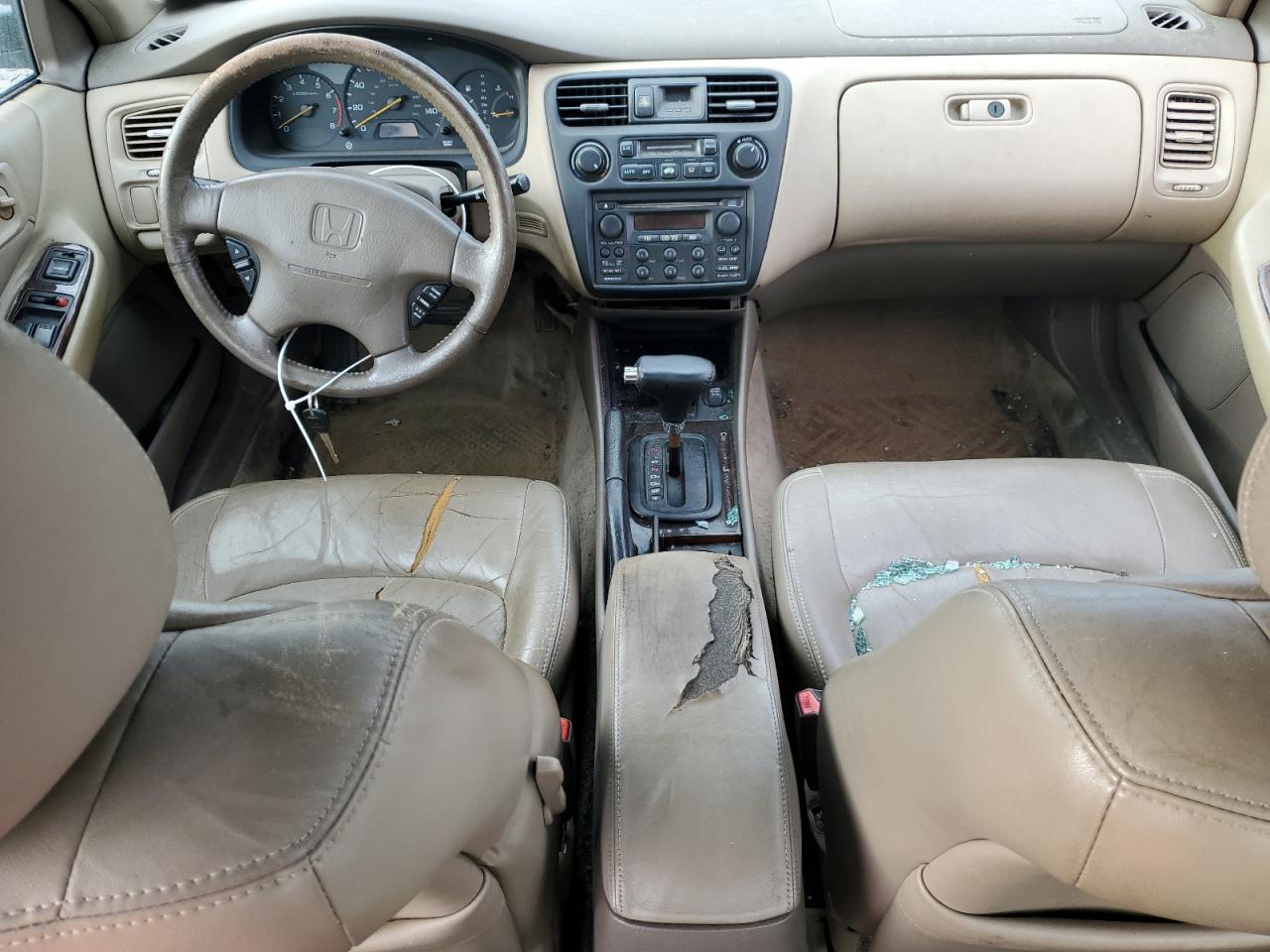 1999 Honda Accord - Image 8