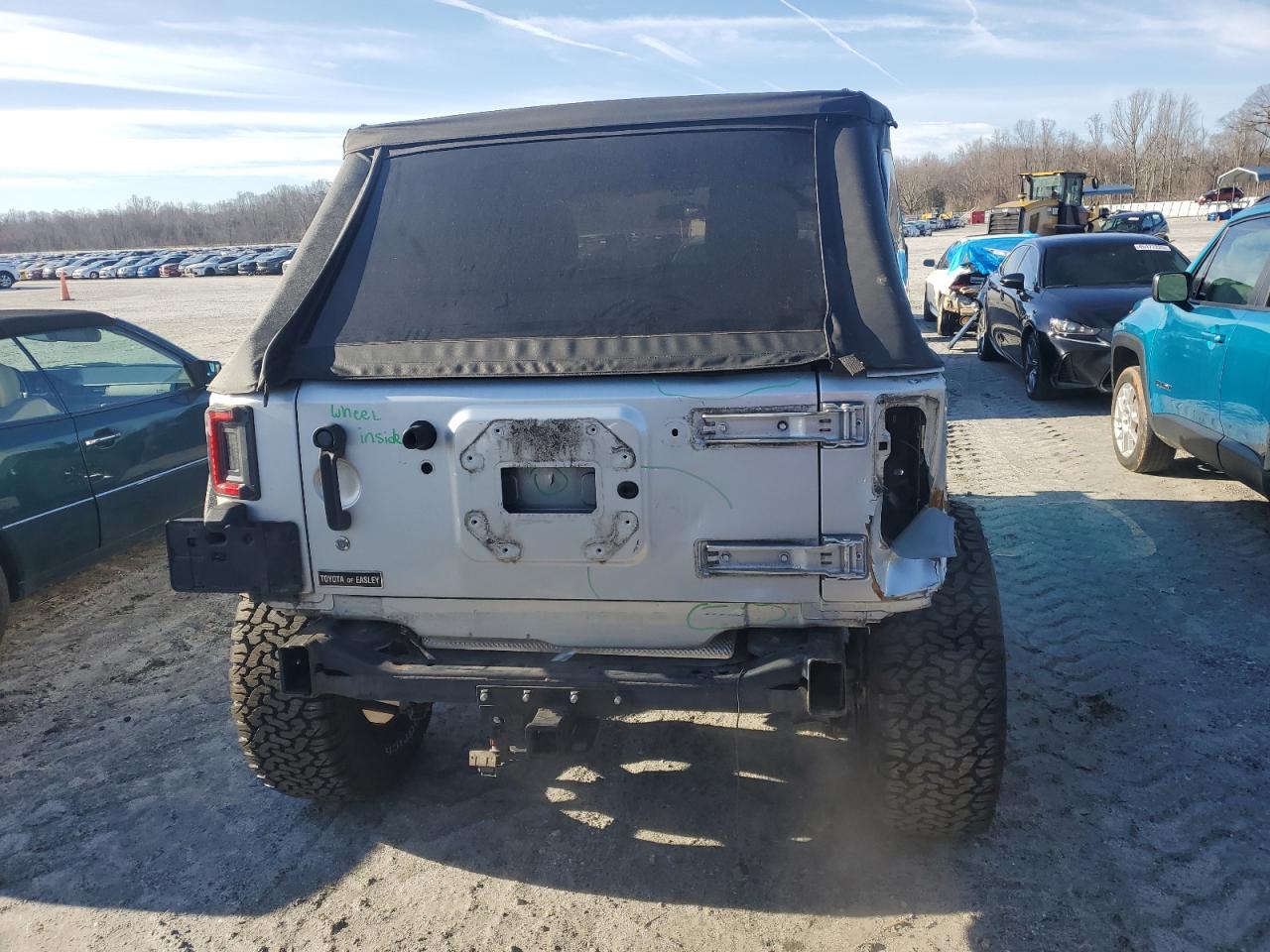 2012 Jeep Wrangler - Image 6