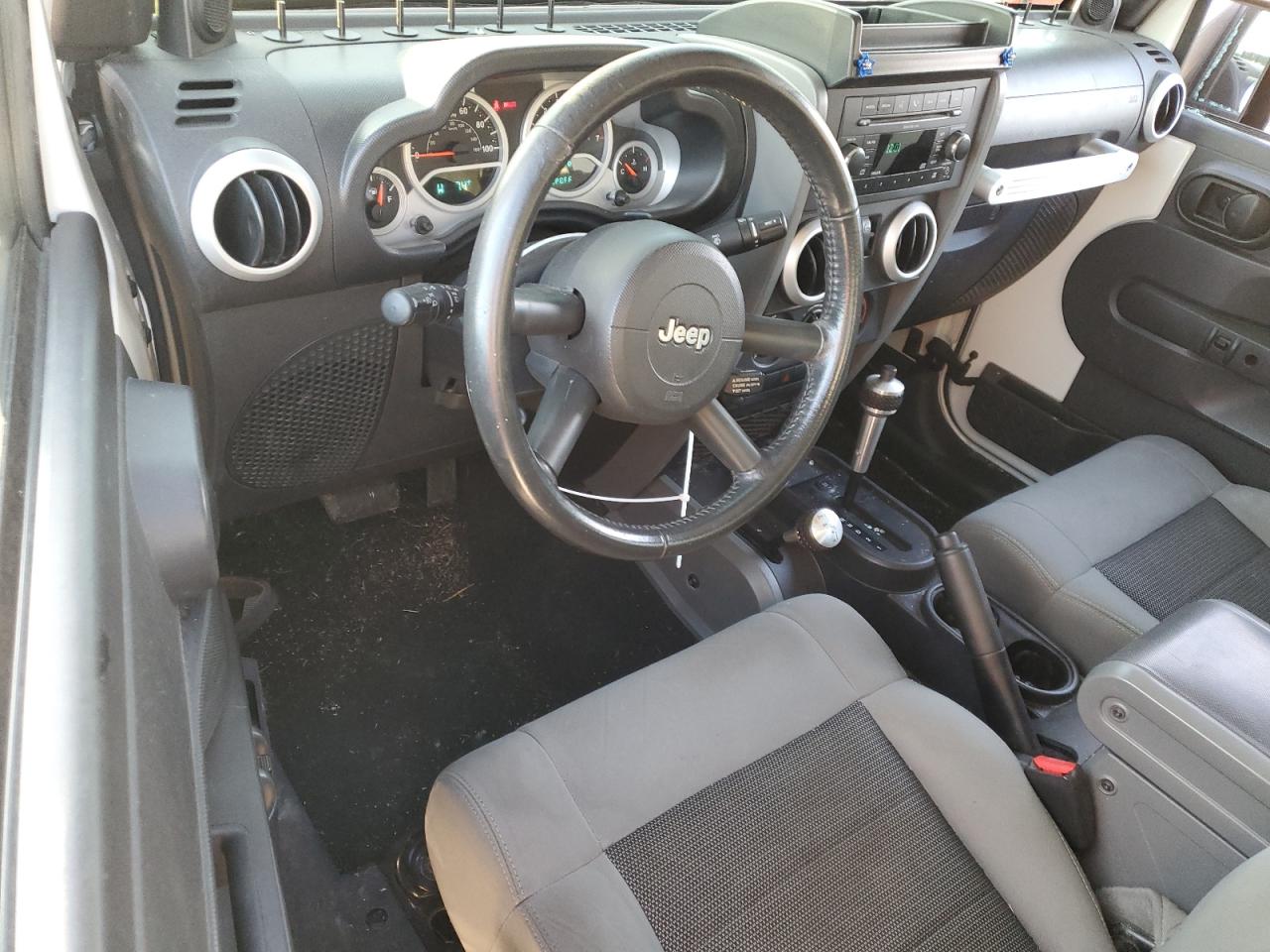 2010 Jeep Wrangler - Image 8
