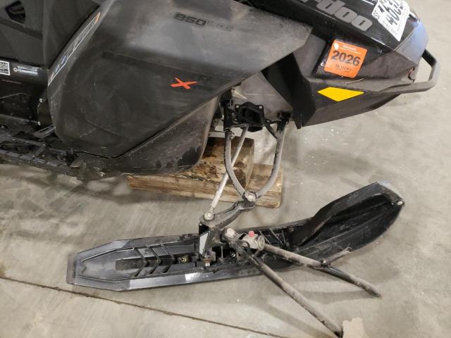 2021 SKIDOO SNOWMOBILE