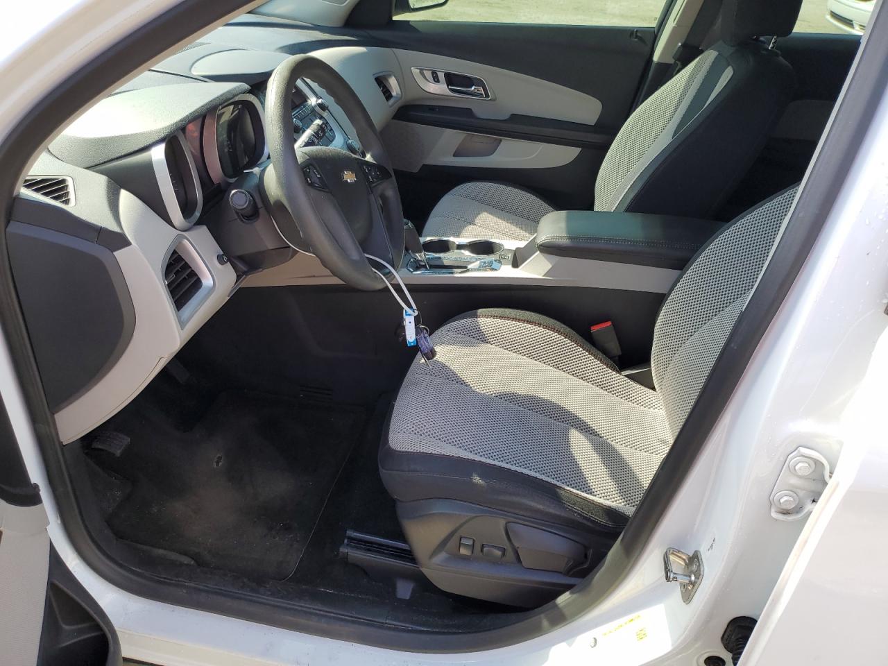 2017 Chevrolet Equinox - Image 7