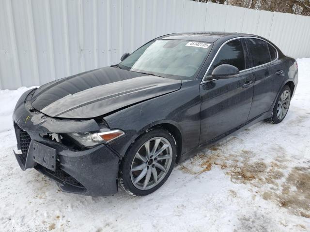 2017 Alfa Romeo Giulia Q4