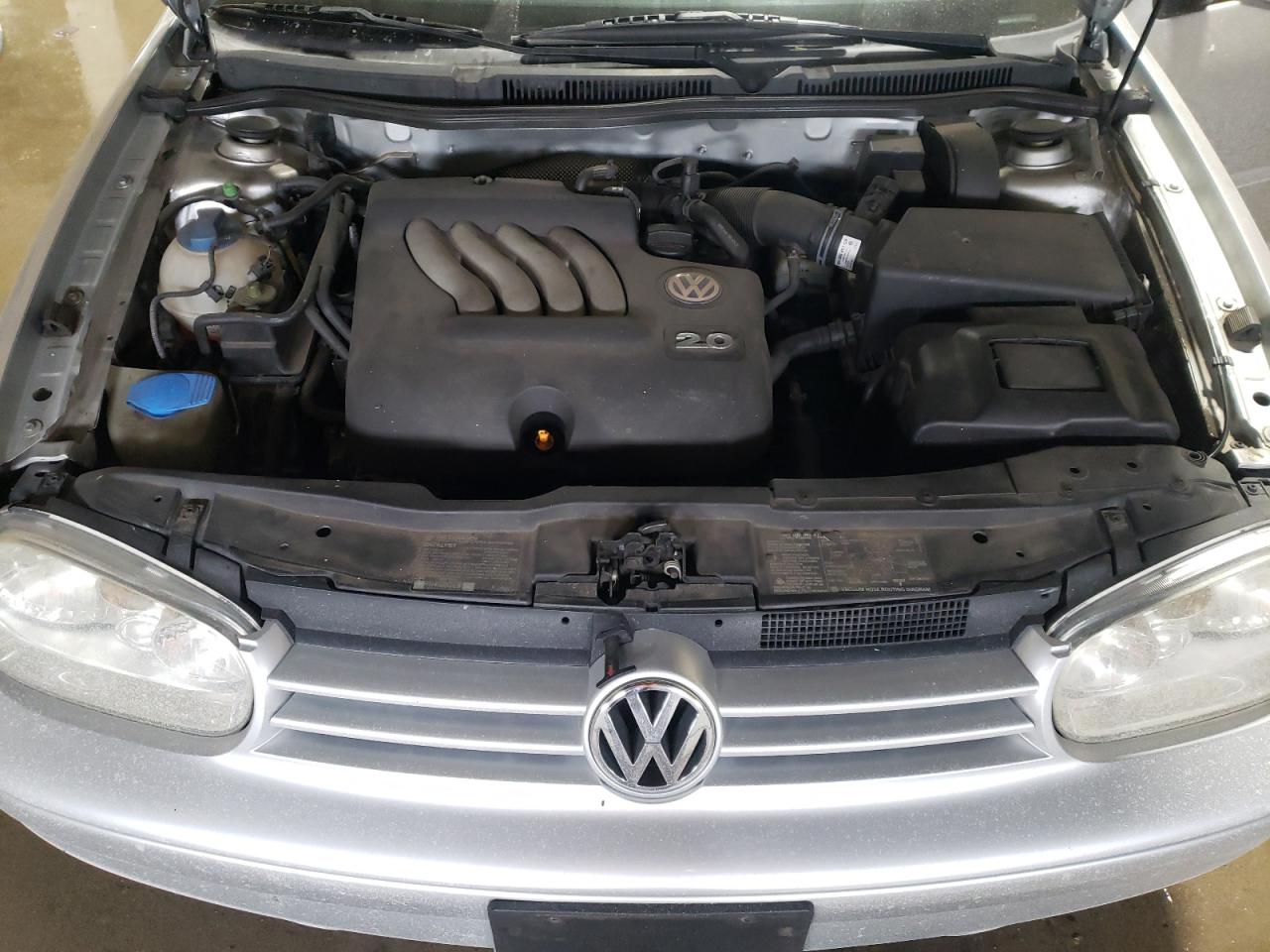 2001 Volkswagen Golf - Image 11