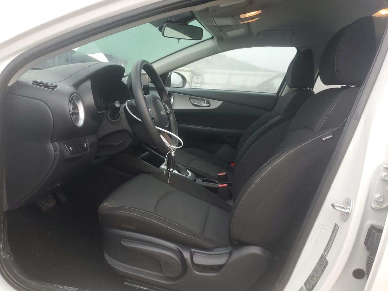 2024 Kia Forte - Image 7