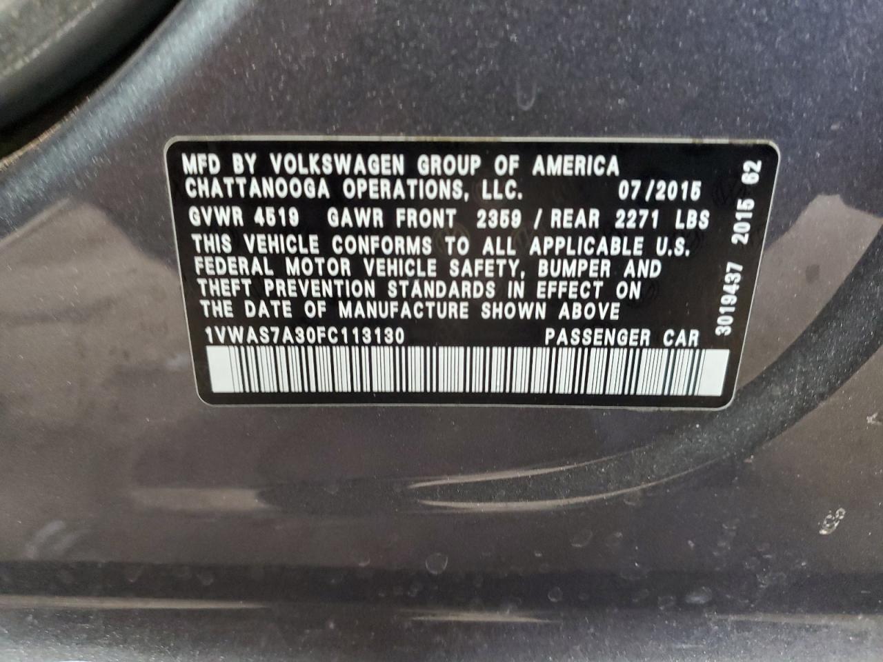2015 Volkswagen Passat - Image 14