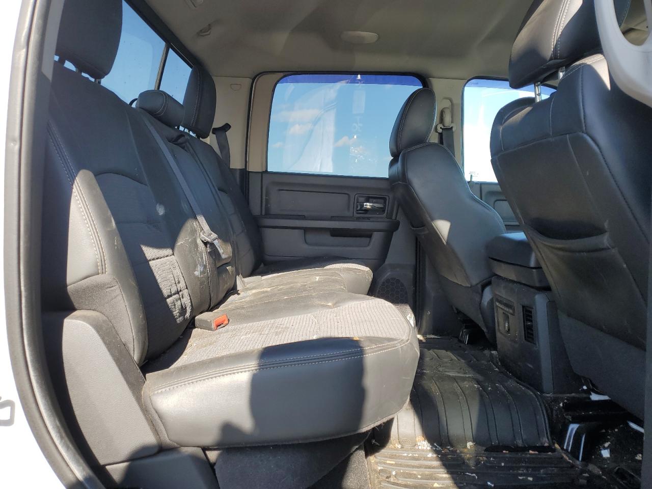 2012 Dodge RAM - Image 10