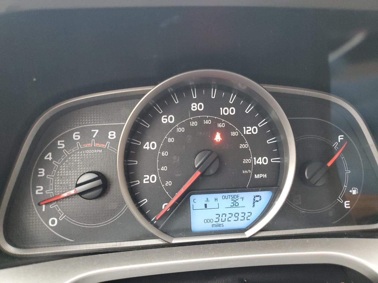 2013 Toyota RAV 4 - Image 9