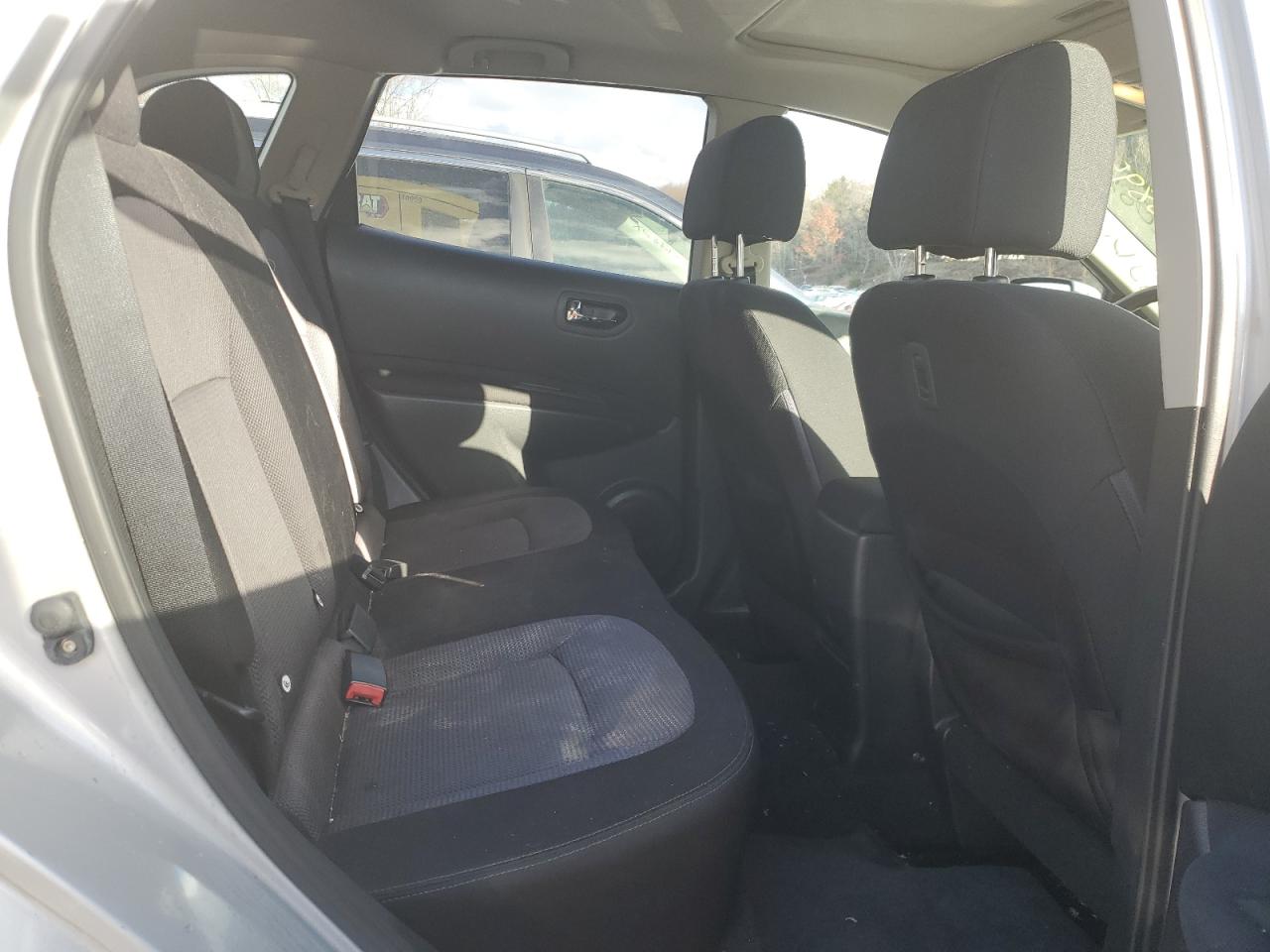 2012 Nissan Rogue - Image 11