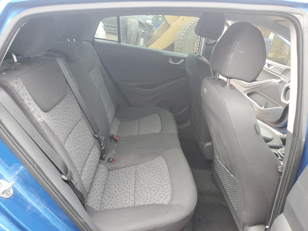 2017 Hyundai IONIQ - Image 10