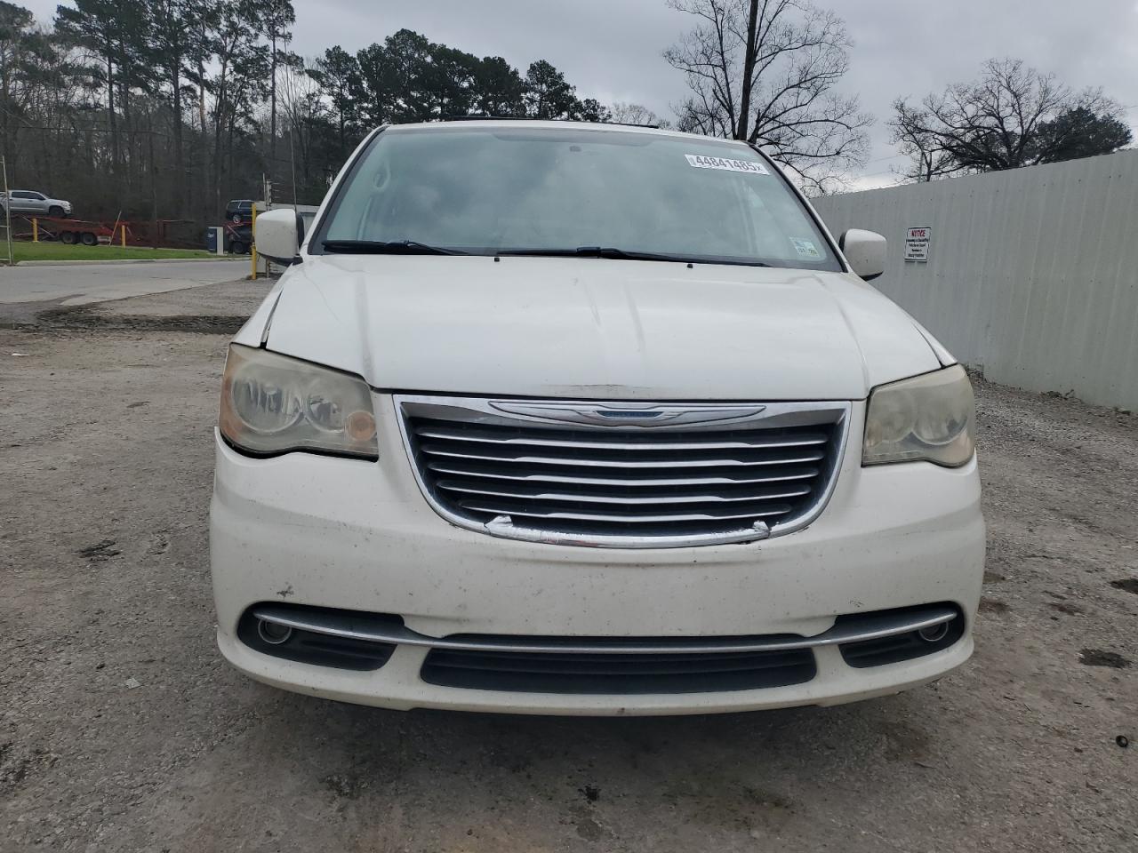 2012 Chrysler Town & Country - Image 5