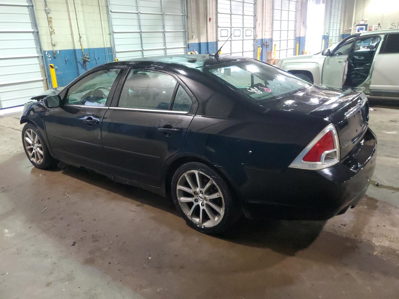 2008 Ford Fusion - Image 2