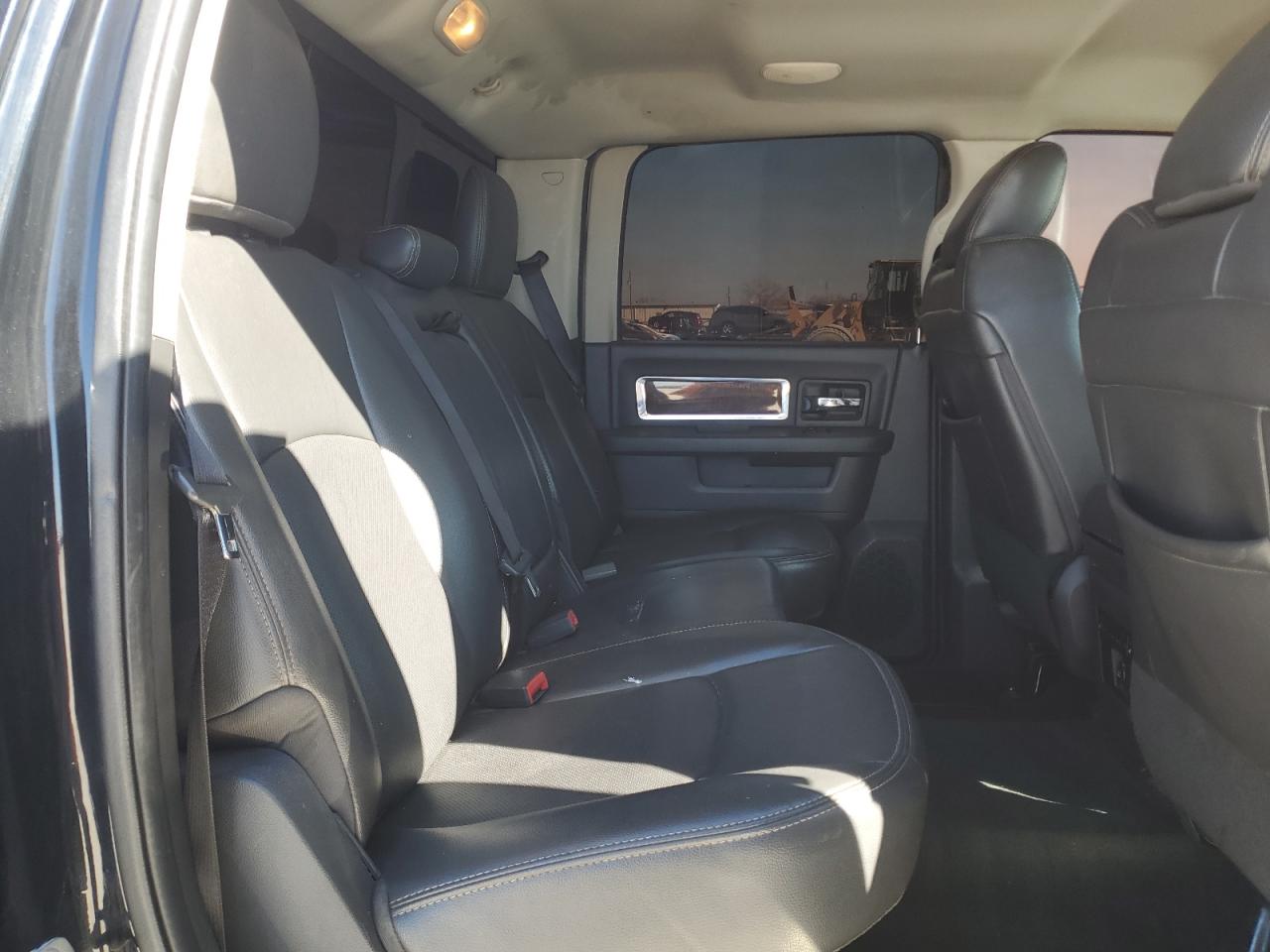 2012 Dodge RAM - Image 10