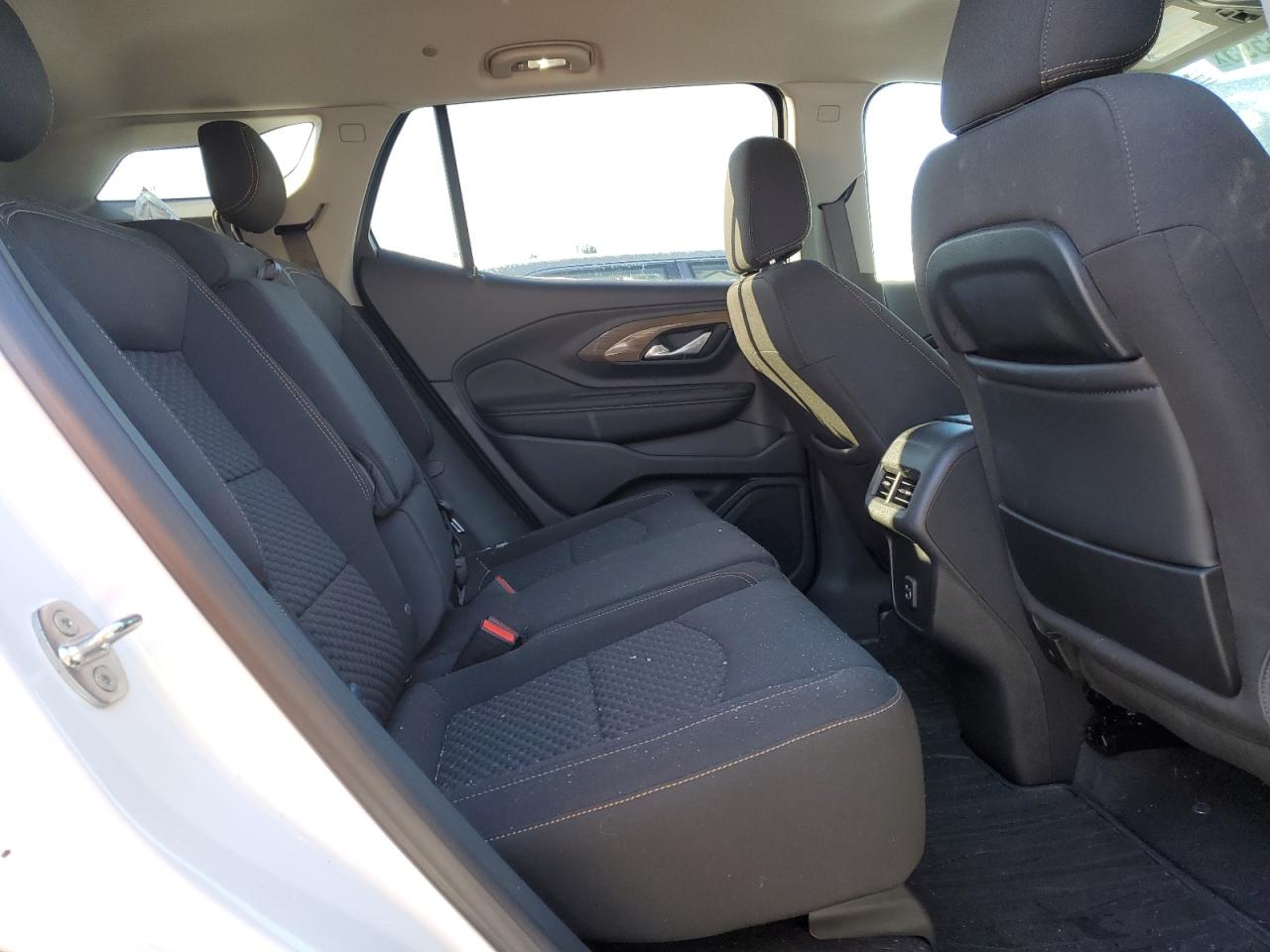 2020 GMC Terrain - Image 12