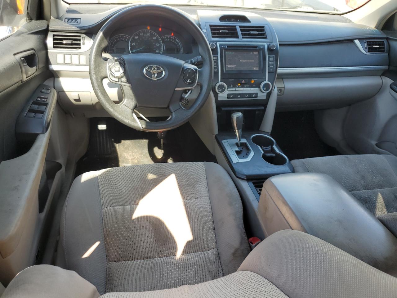 2014 Toyota Camry - Image 8