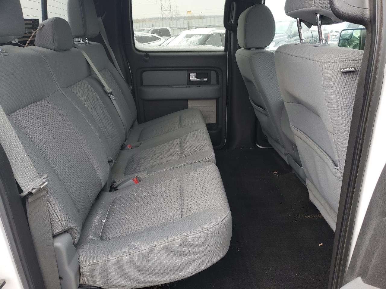 2013 Ford F-150 - Image 10