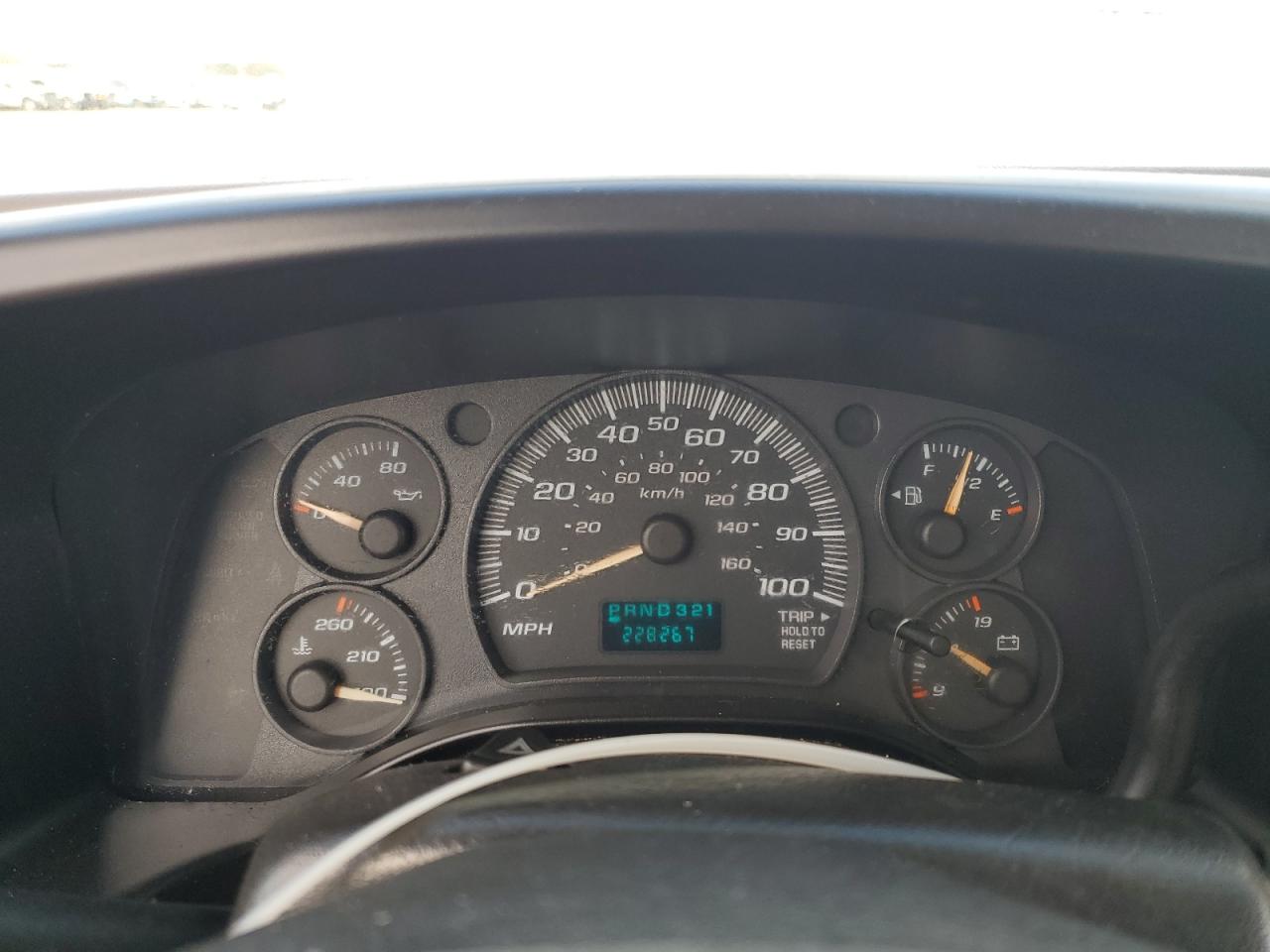 2007 Chevrolet Express - Image 9
