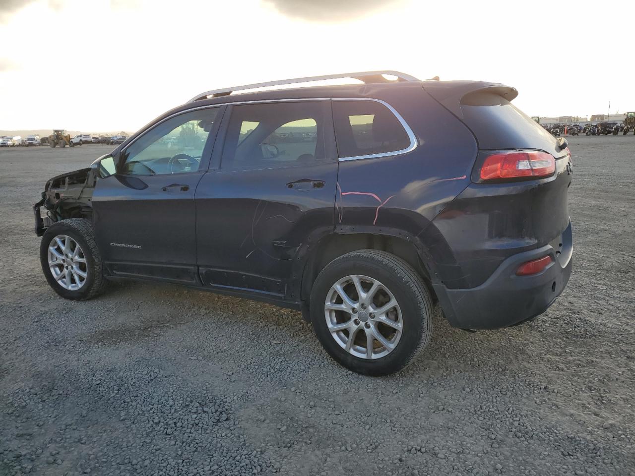 2015 Jeep Grand Cherokee - Image 2