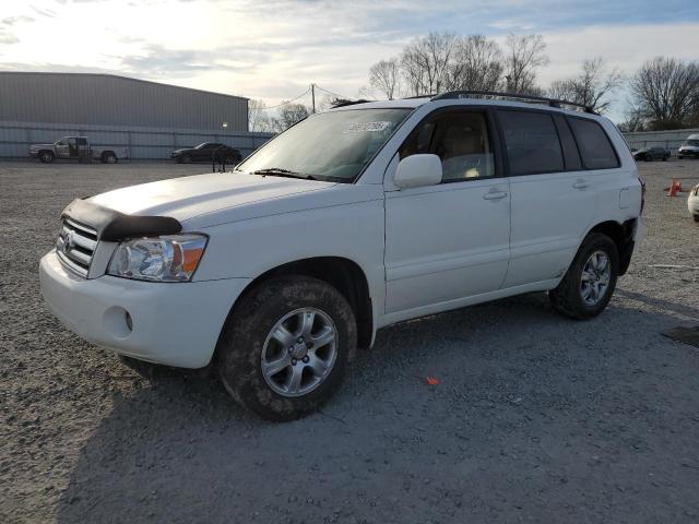 2004 Toyota Highlander 