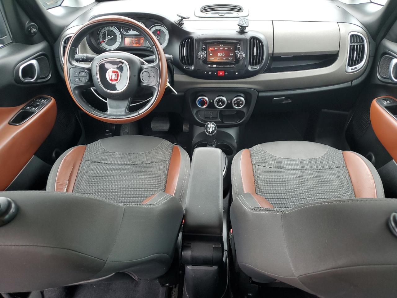 2015 Fiat 500 - Image 8