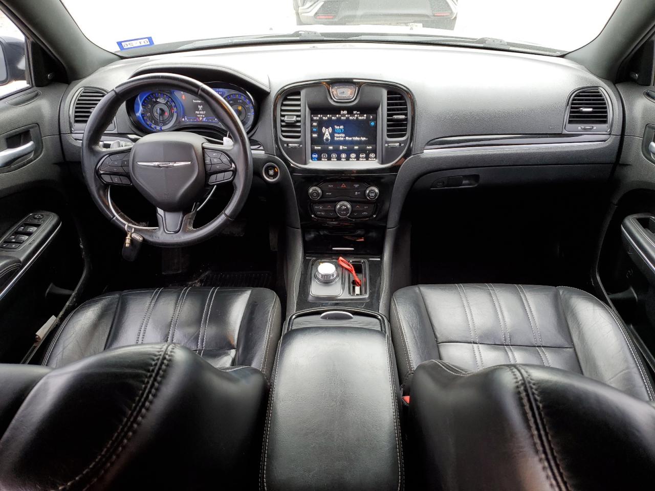2018 Chrysler 300 - Image 8