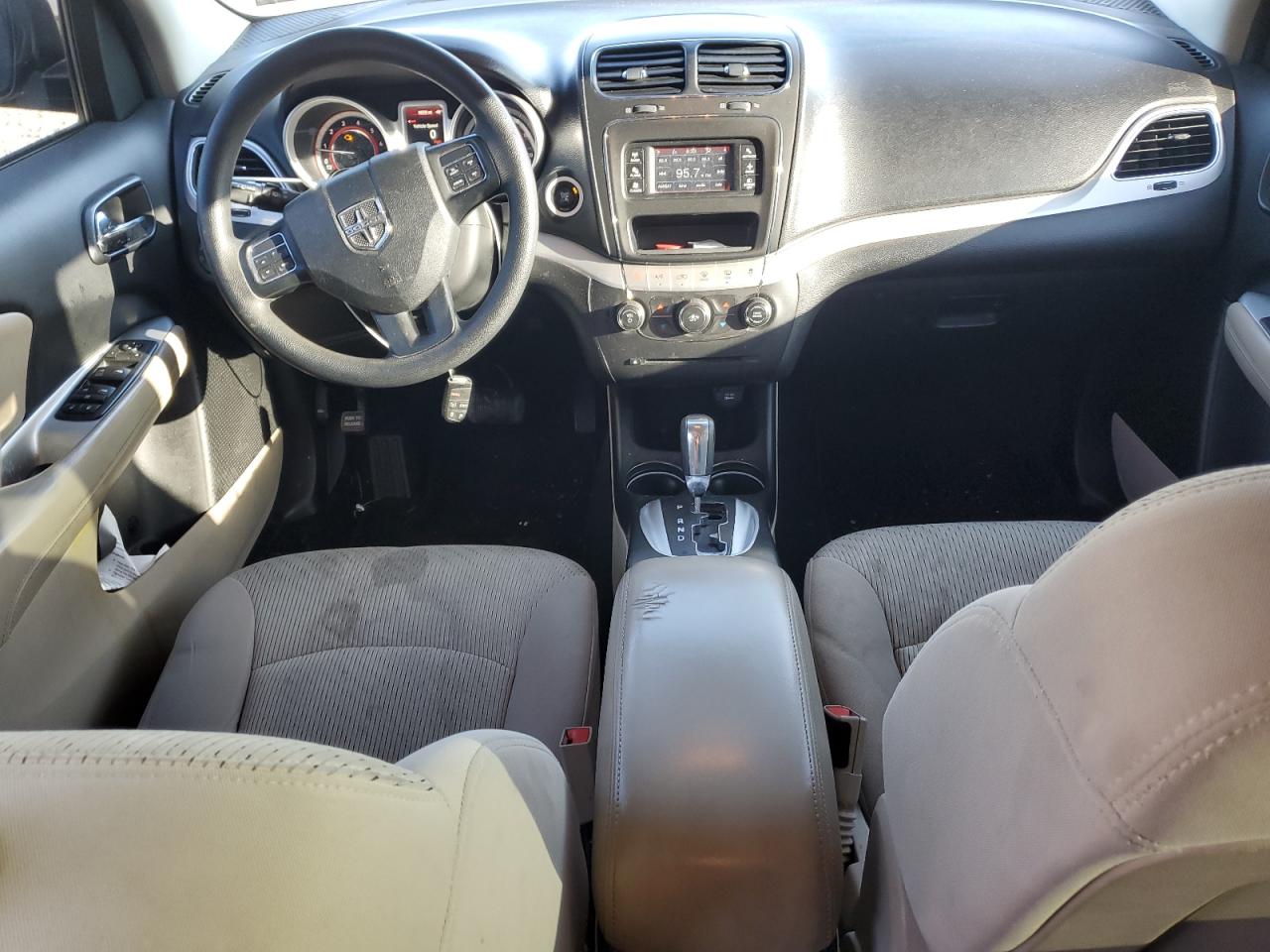 2016 Dodge Journey - Image 8