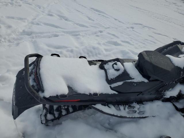 2024 SKIDOO SNOWBMOBIL