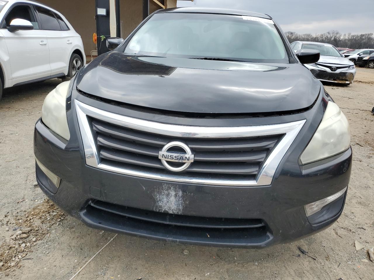2015 Nissan Altima - Image 5