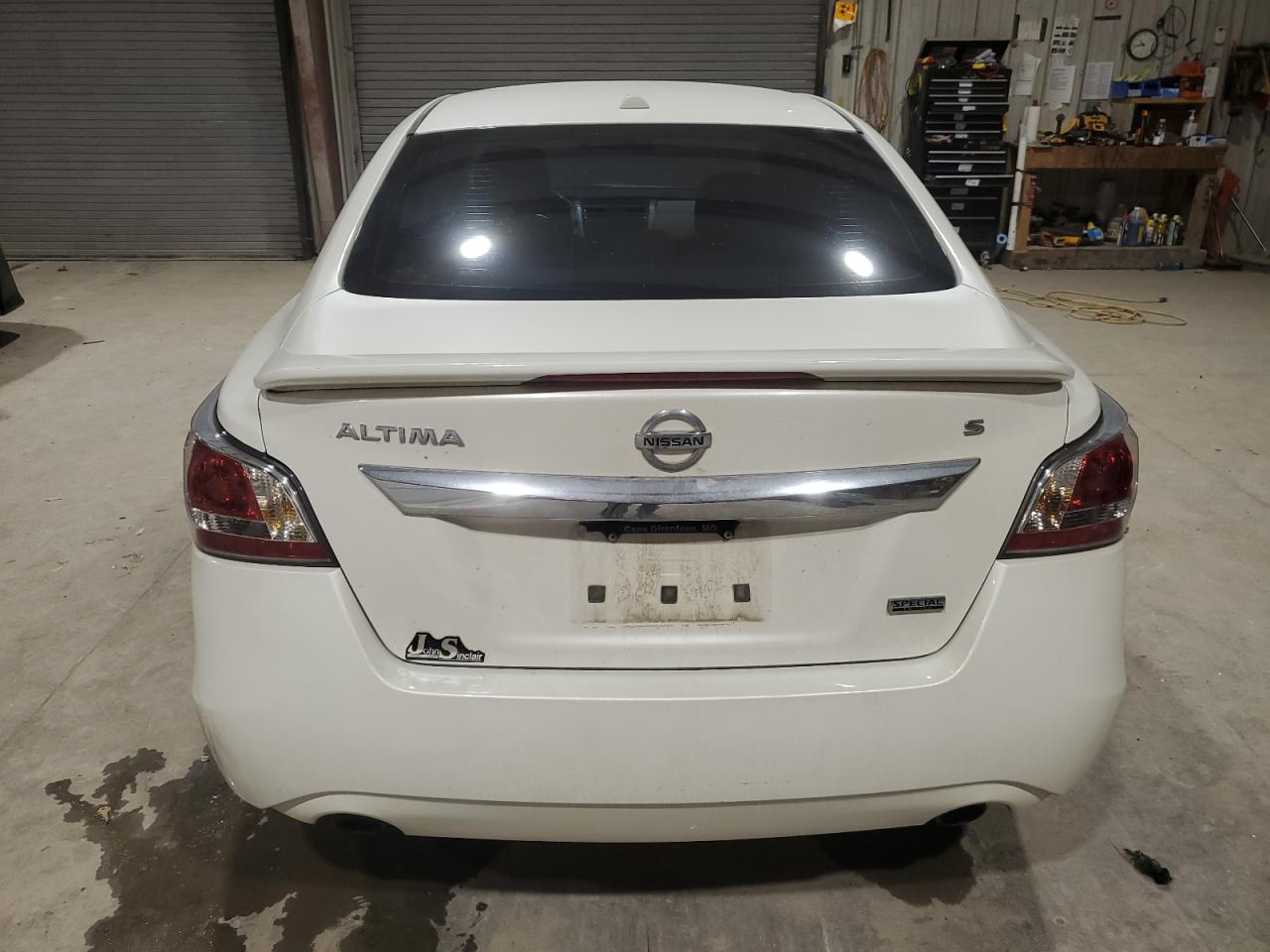 2015 Nissan Altima - Image 6