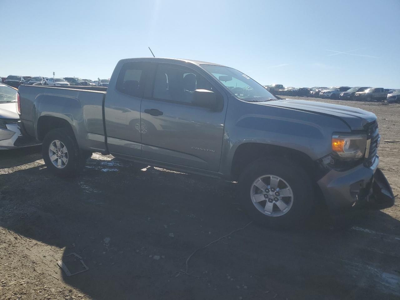 2018 GMC Canyon - Image 4